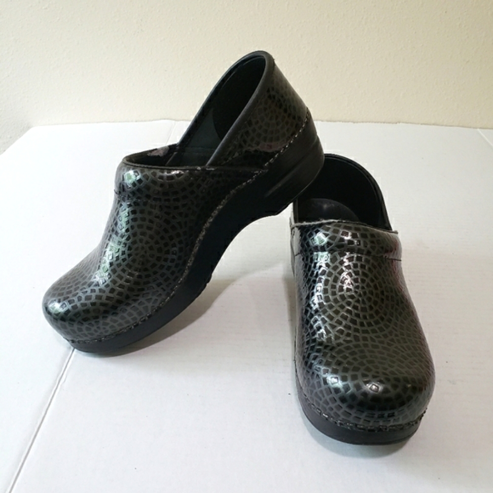 Dansko Colorful Print Texture Glossed Leather Sli… - image 1